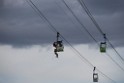 Koelner Seilbahn Gondel blieb haengen Koeln Linksrheinisch P655